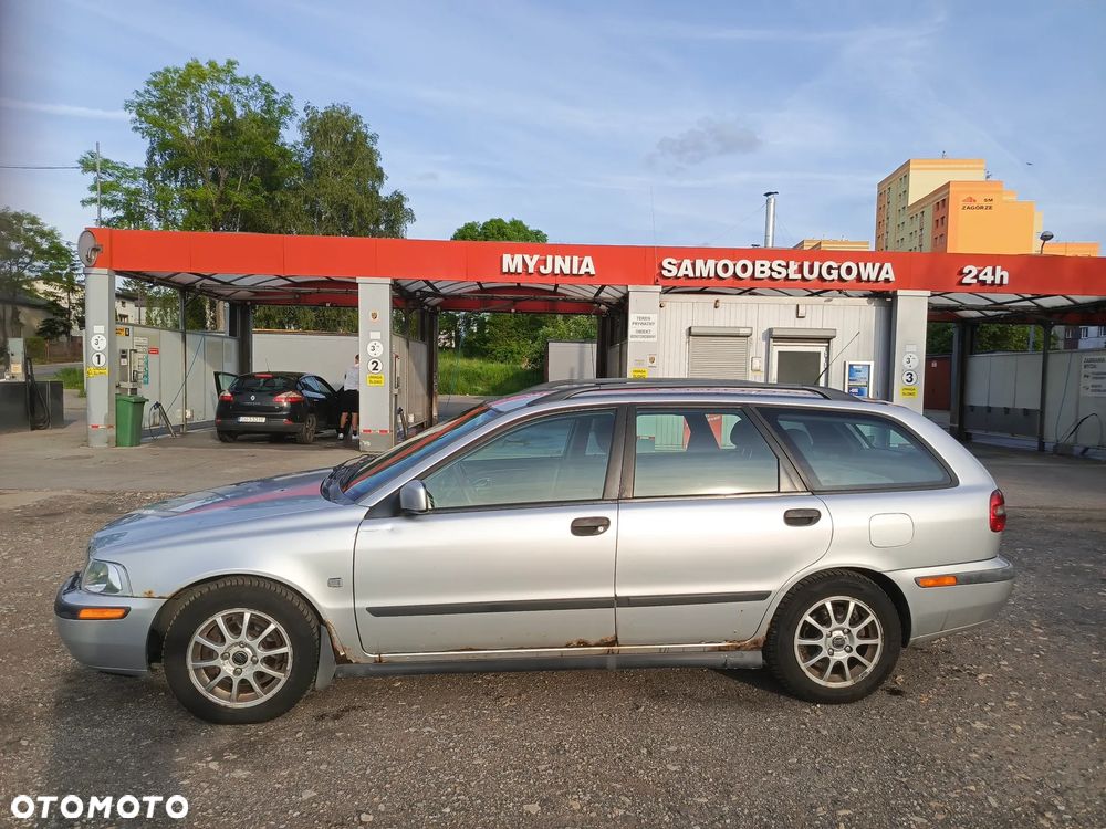Volvo V40 1.9D - 3