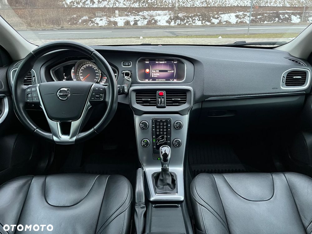Volvo V40 T3 Drive-E Inscription - 17