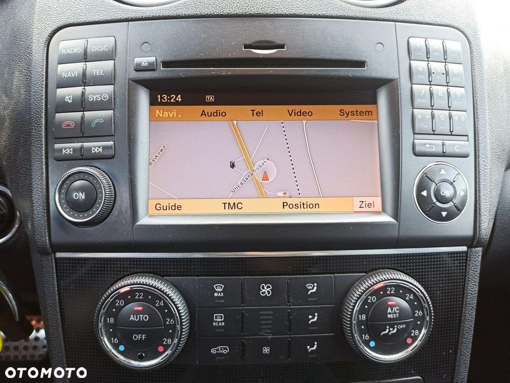 Mercedes-Benz ML - 8