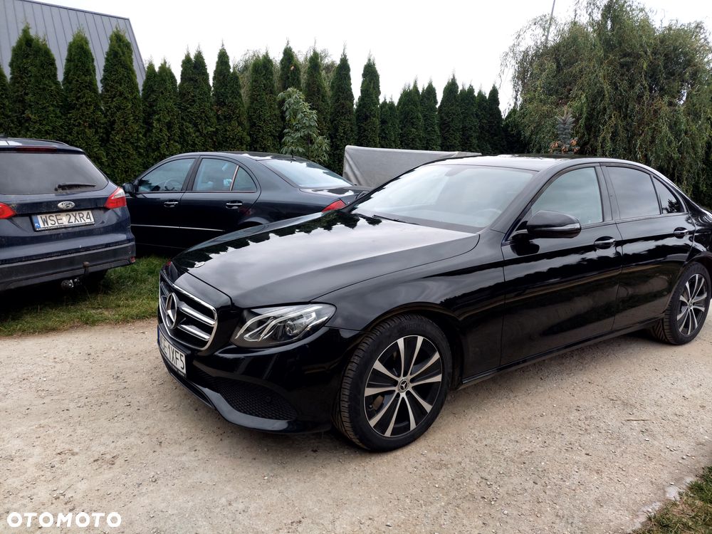 Mercedes-Benz Klasa E 220 d 4-Matic 9G-TRONIC - 3