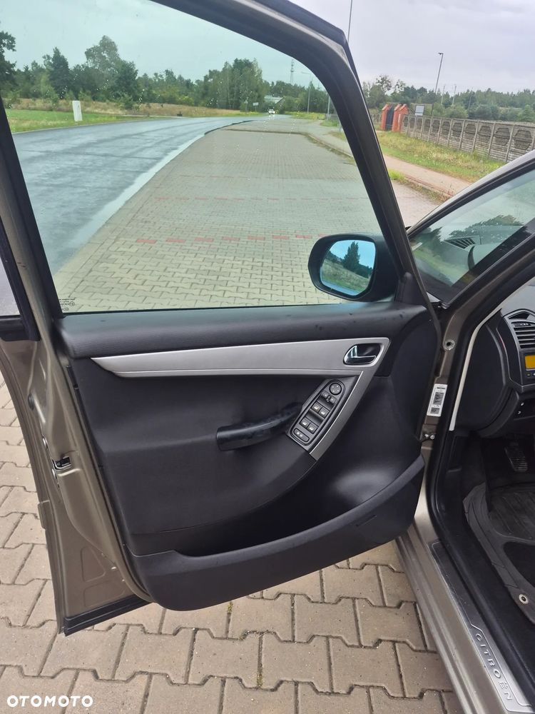 Citroën C4 Picasso - 11