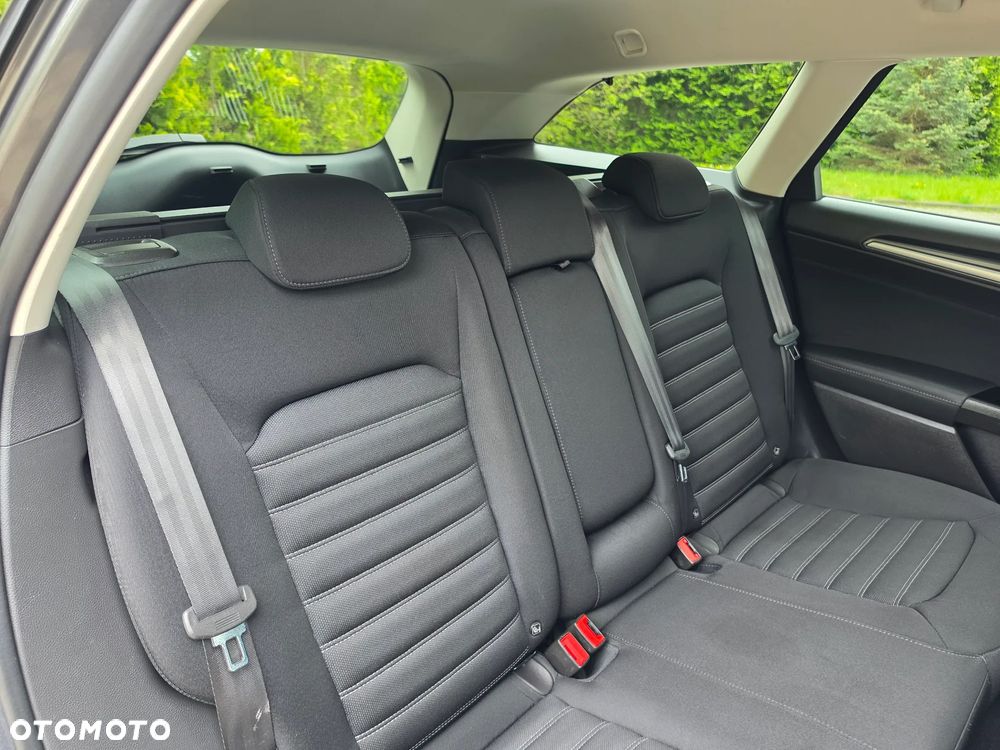 Ford Mondeo 2.0 TDCi Titanium - 35