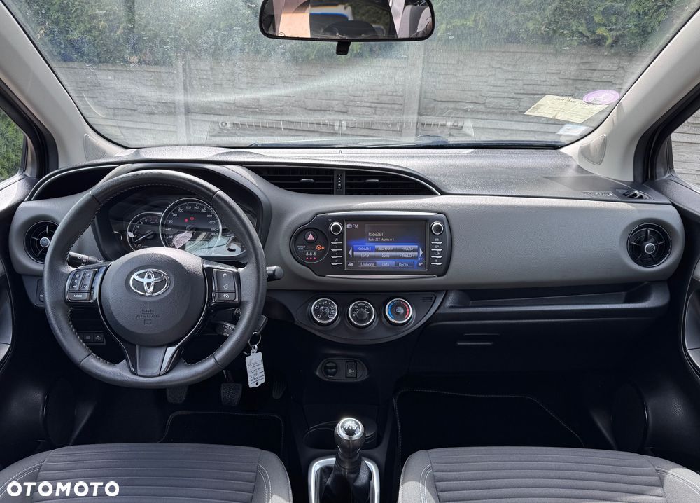 Toyota Yaris - 17