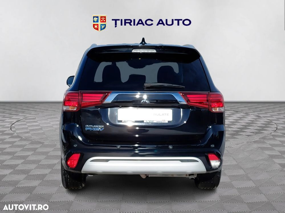 Mitsubishi Outlander 2.4 4WD Spirit - 5