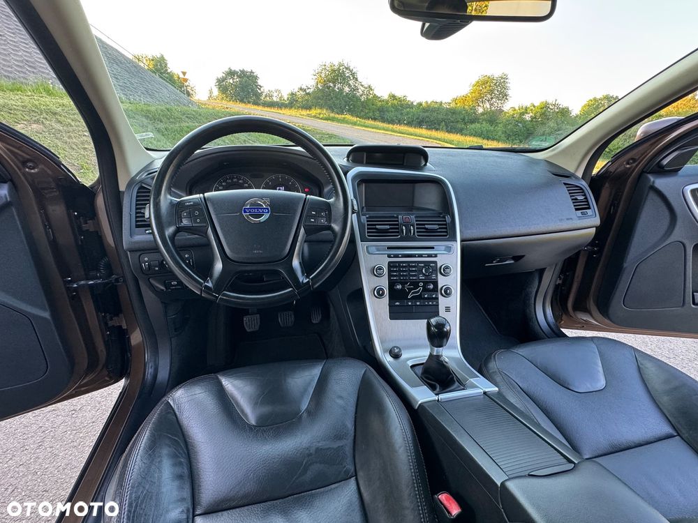 Volvo XC 60 - 31