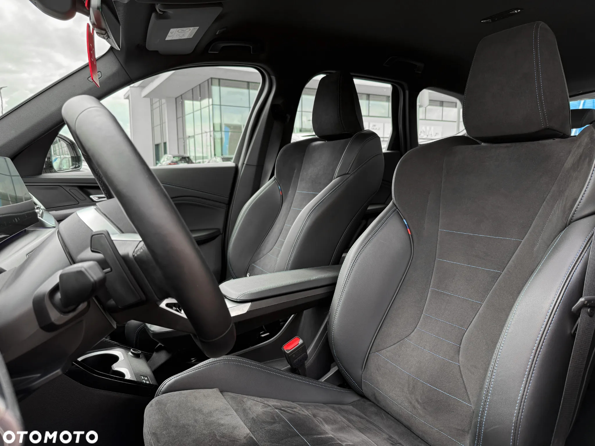 BMW iX1 eDrive20 66.5kWh M Sport - 21