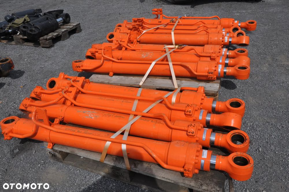 Siłownik hydrauliczny Doosan - 4