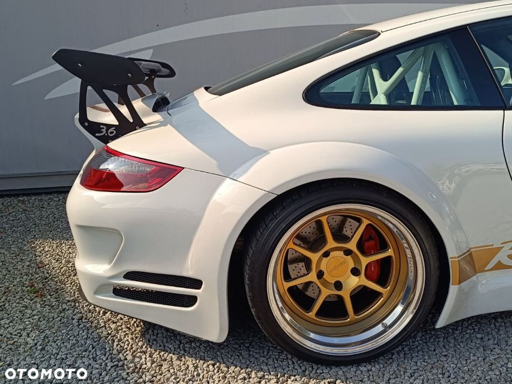 Porsche 911 - 31