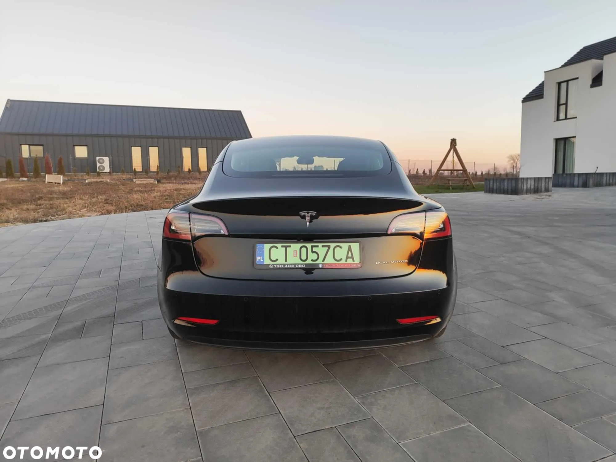Tesla Model 3 Langstreckenbatterie Allradantrieb Dual Motor - 8