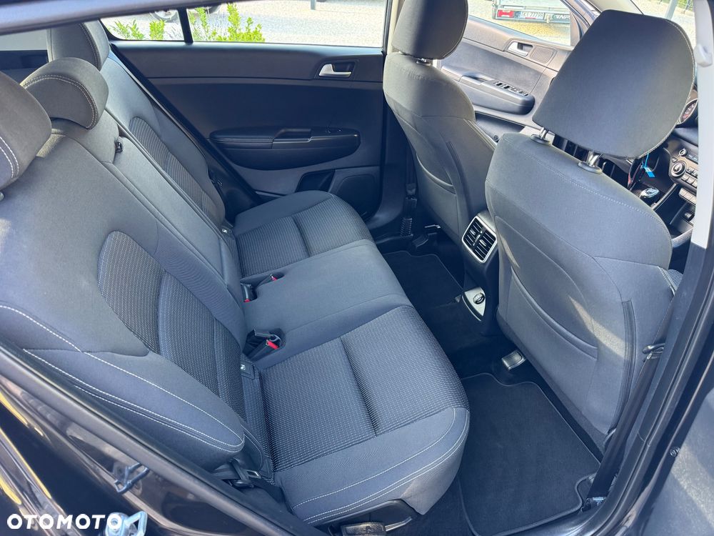 Kia Sportage 1.6 GDI 2WD Black Edition - 33