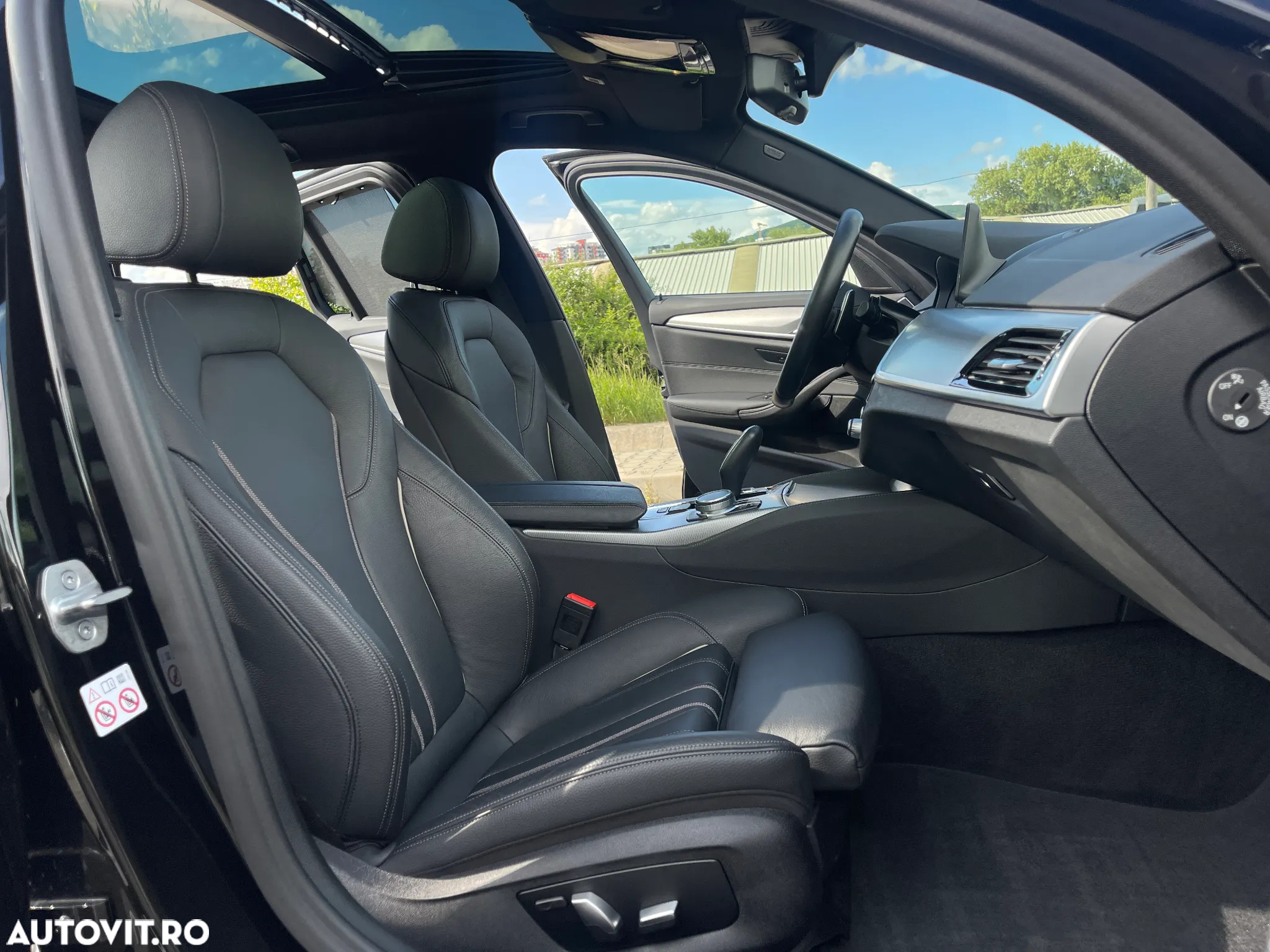 BMW Seria 5 520d Touring Aut. M Sport Edition - 20