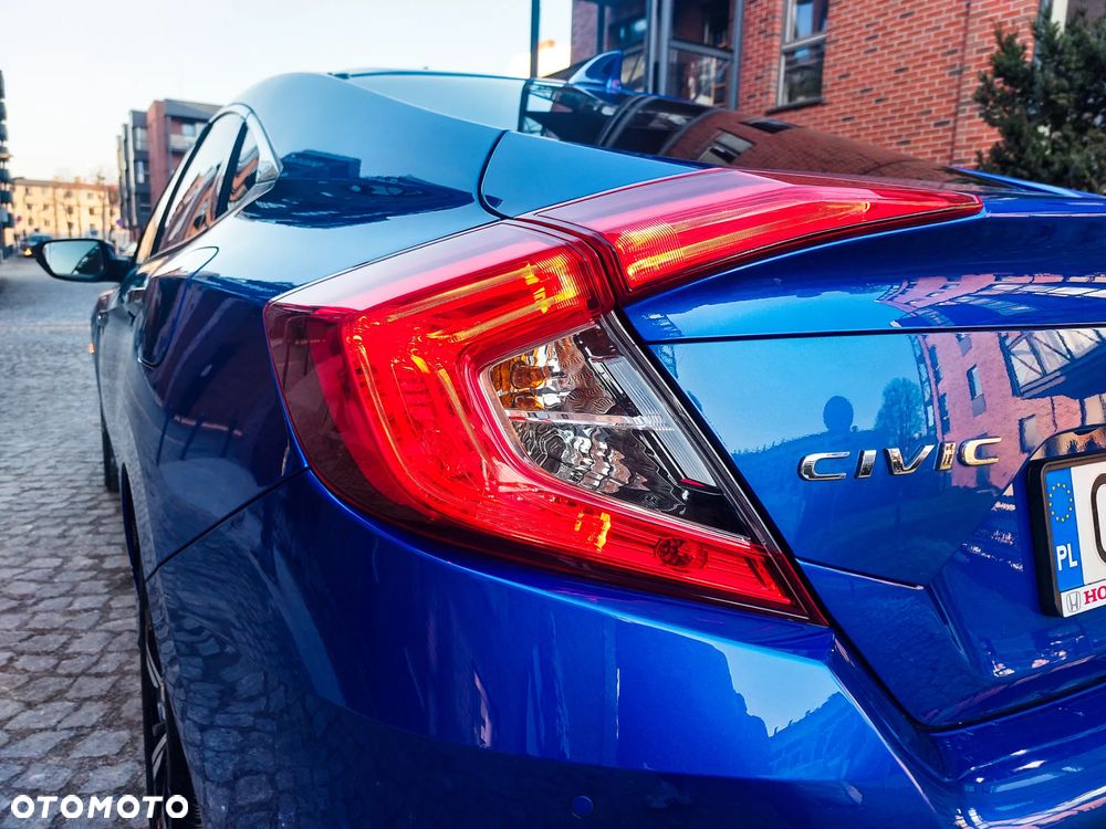 Honda Civic 1.5 T Executive CVT - 11