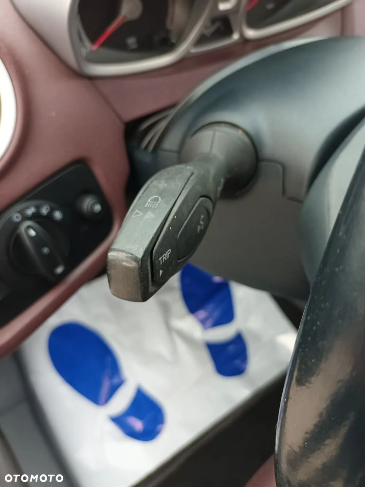 Ford Fiesta 1.4 Titanium X - 19