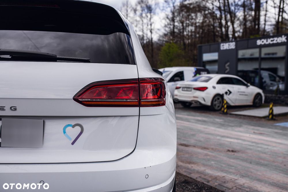 Volkswagen Touareg 3.0 V6 TDI SCR 4Mot R-Line - 9