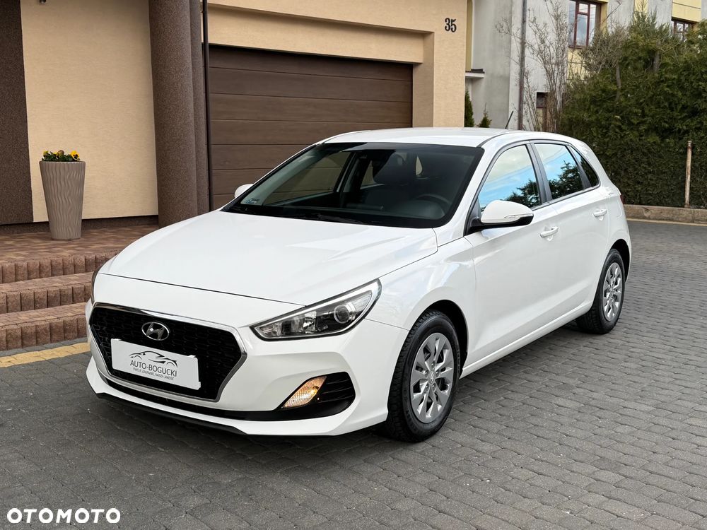 Hyundai i30 1.4 Classic + - 8