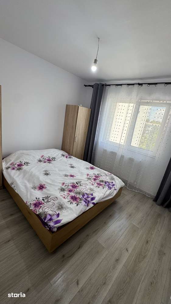 Apartament 2 camere, balcon, zona centrală — fotografia 1