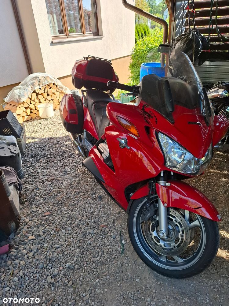 Honda ST - 4