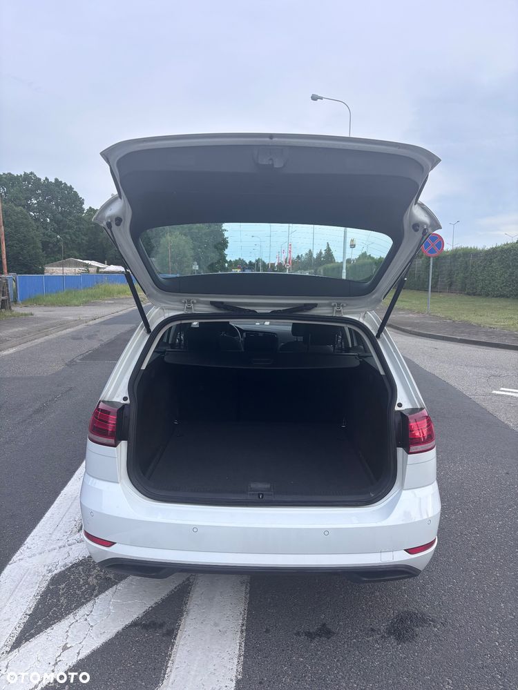 Volkswagen Golf 1.6 TDI BMT Comfortline - 10