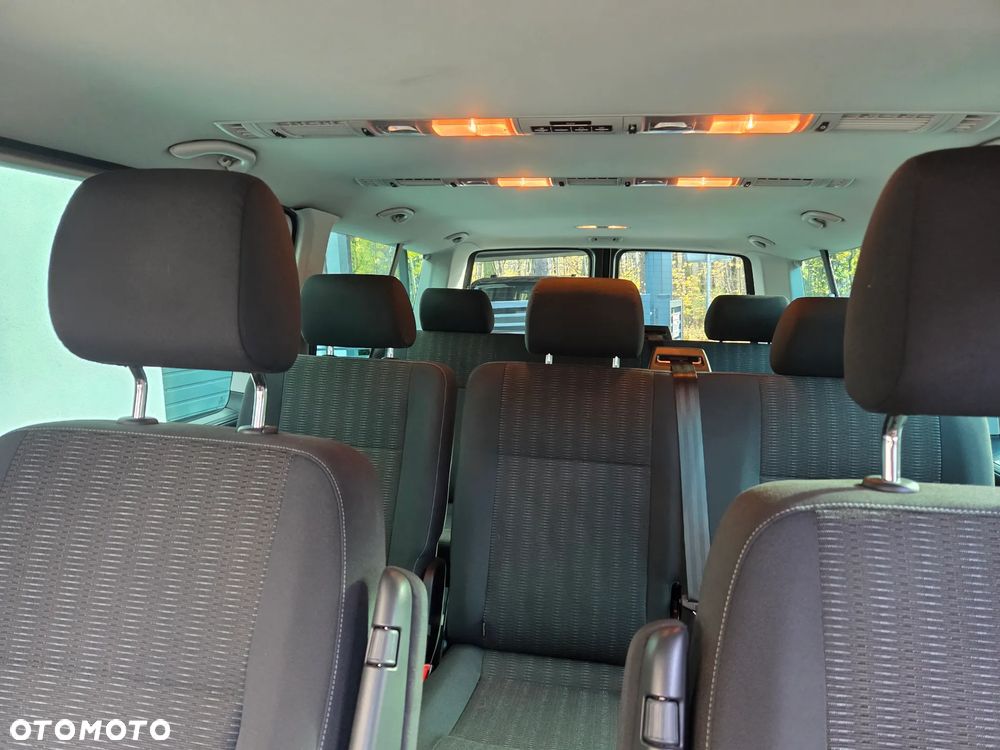 Volkswagen Caravelle 2.0 TDI L2 Comfortline - 23