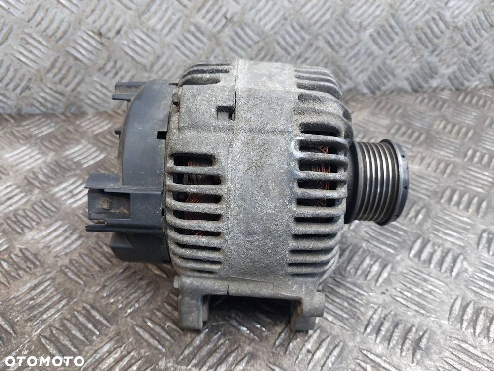 ALTERNATOR VOLKSWAGEN PASSAT B6 2.0 TDI 021903026L ID: 239564 - 2