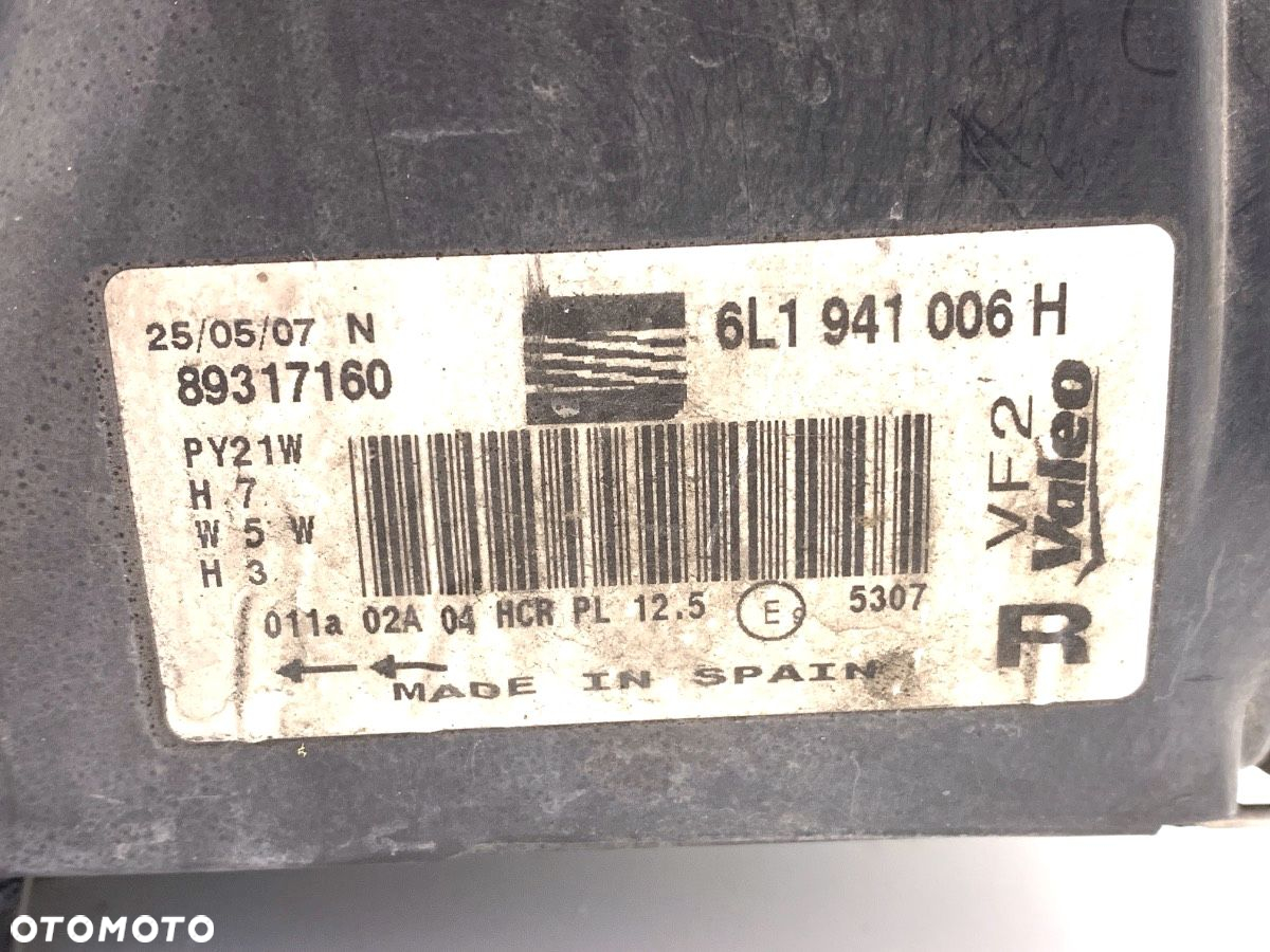 REFLEKTOR PRAWY PRZÓD - 227.00 PLN - SEAT IBIZA III (6L1) 2002 - 2009 1.4 TDI 59 kW [80 KM] olej - 4