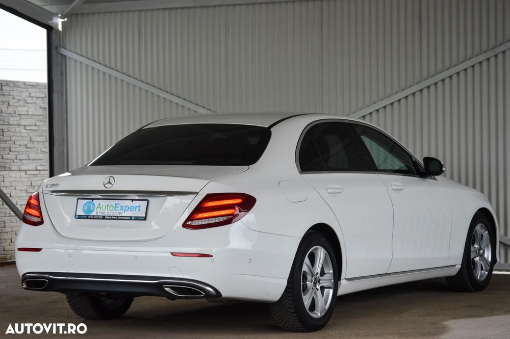 Mercedes-Benz E 200 4Matic 9G-TRONIC Avantgarde - 19