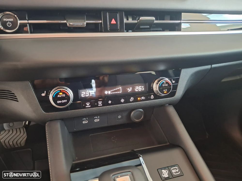 Mitsubishi Outlander 2.4 PHEV Sport Edition - 23