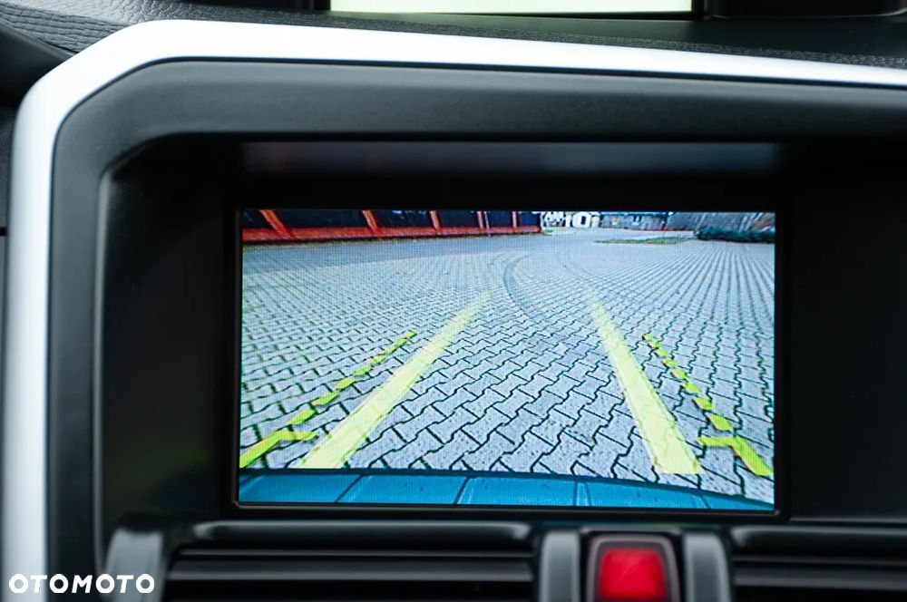 Volvo XC 60 2.4D Summum - 7