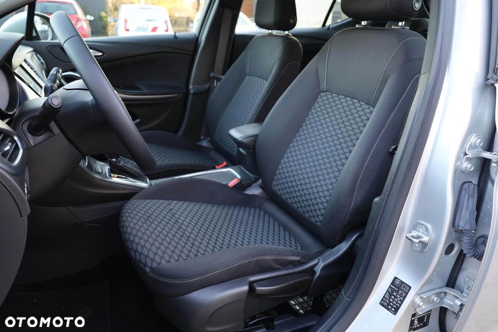 Opel Astra V 1.4 T Enjoy S&S - 27