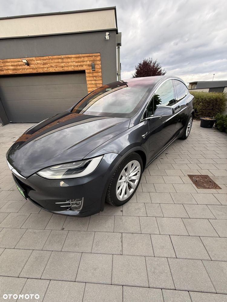 Tesla Model X Long Range Plus - 16