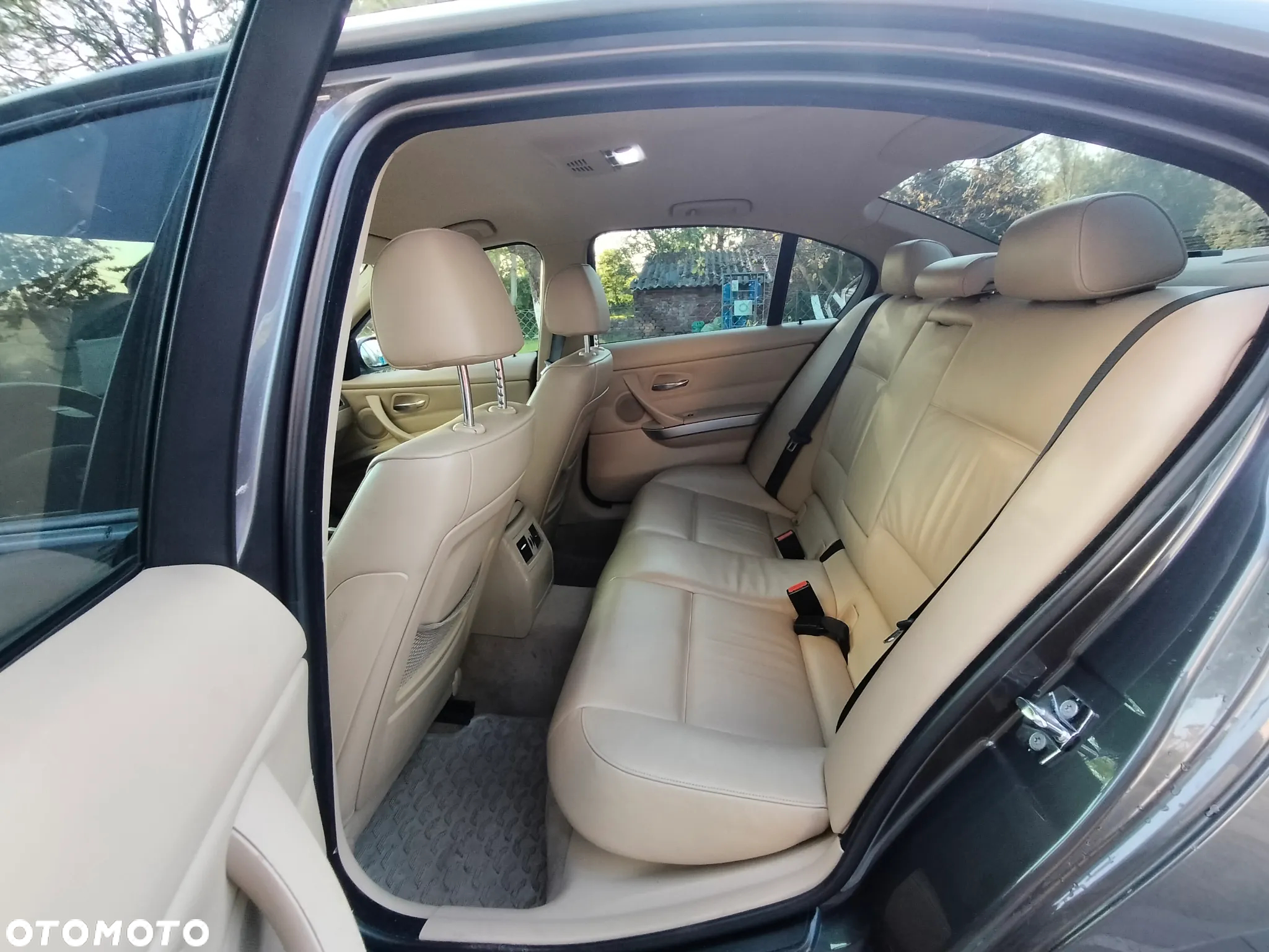BMW Seria 3 320d - 9