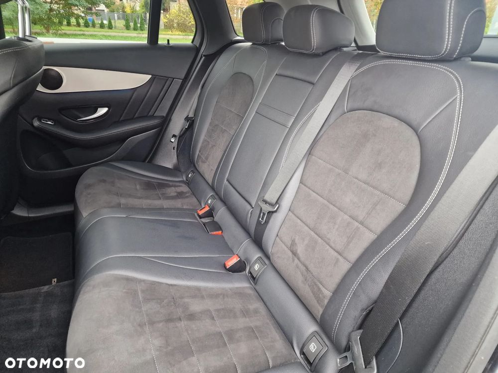 Mercedes-Benz GLC 250 d 4Matic 9G-TRONIC - 14