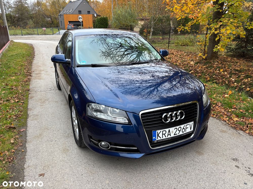 Audi A3 Sportback 2012 photo 2