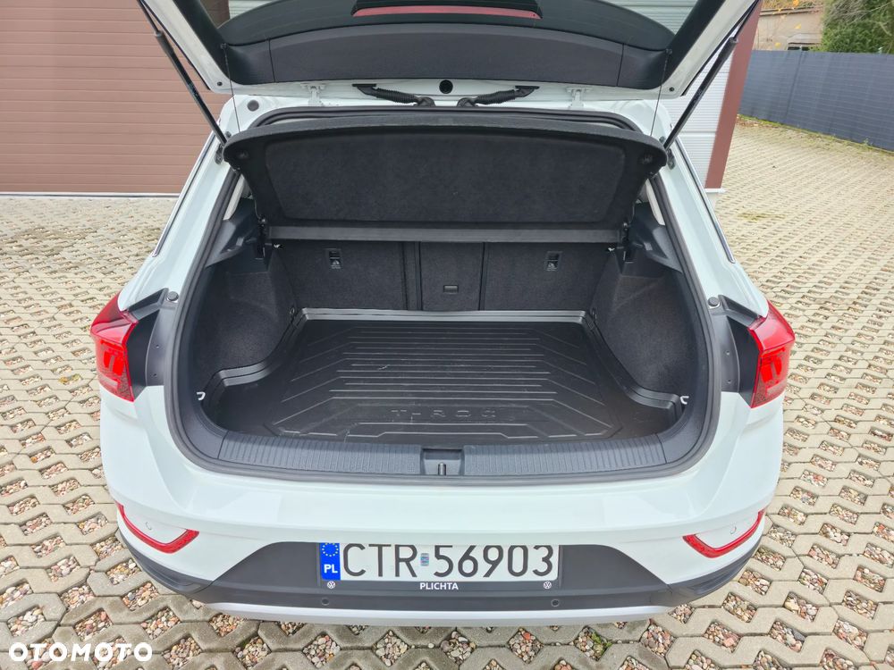 Volkswagen T-Roc 1.5 TSI Style DSG - 23