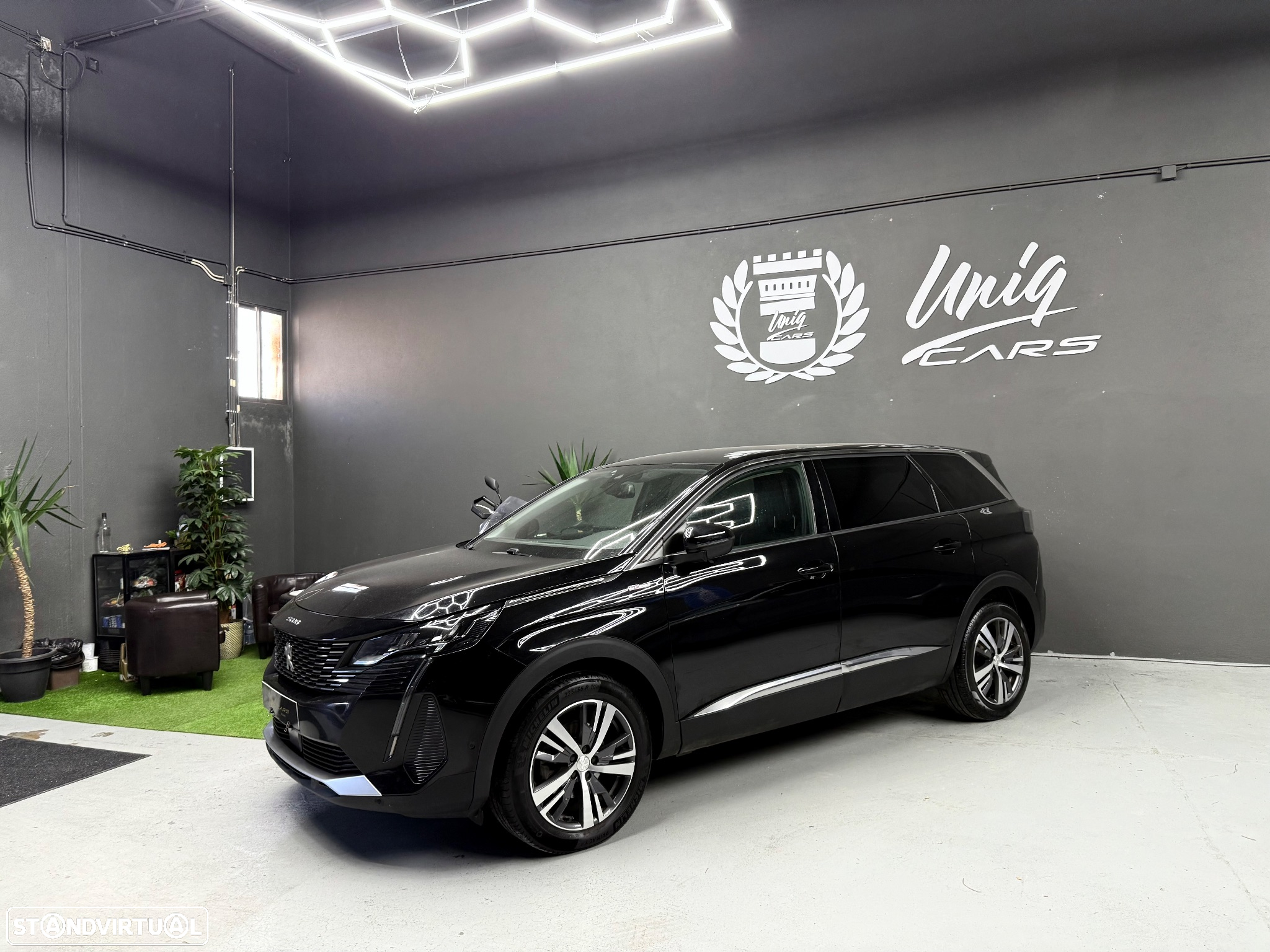 Peugeot 5008 1.5 BlueHDi Allure Pack EAT8 - 13