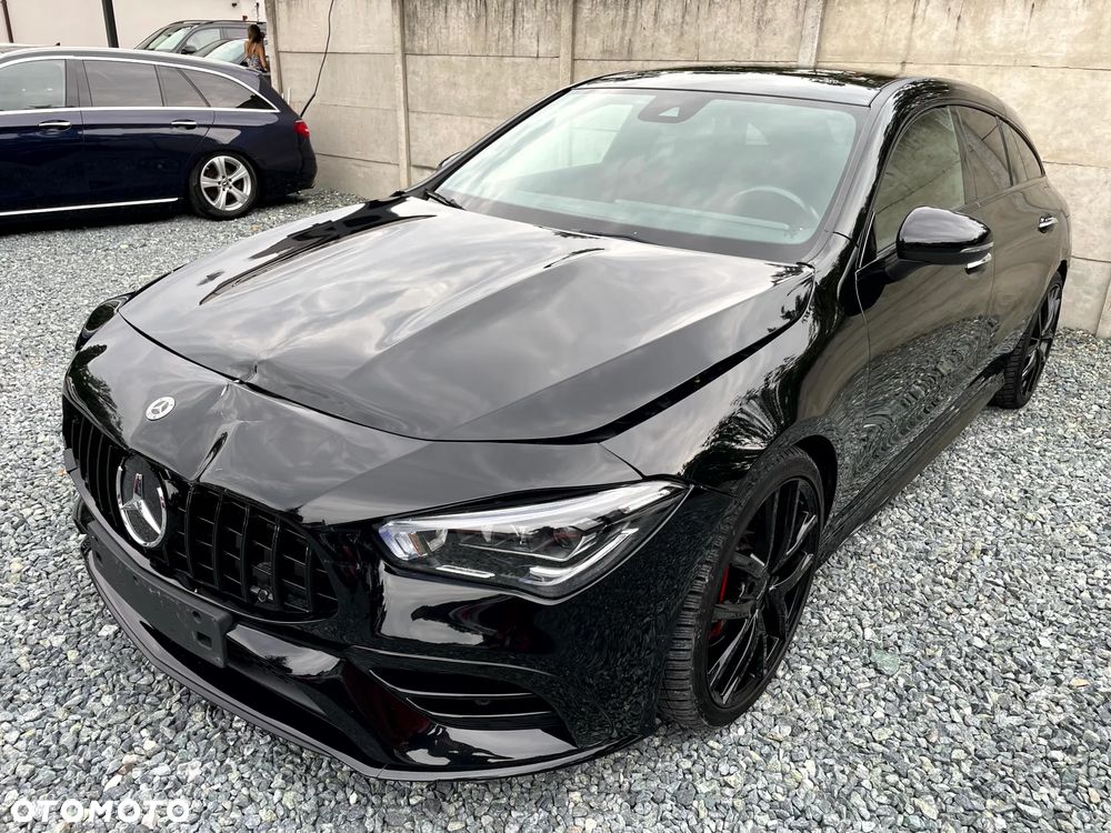 Mercedes-Benz CLA 200 d 8G-DCT AMG Line - 2