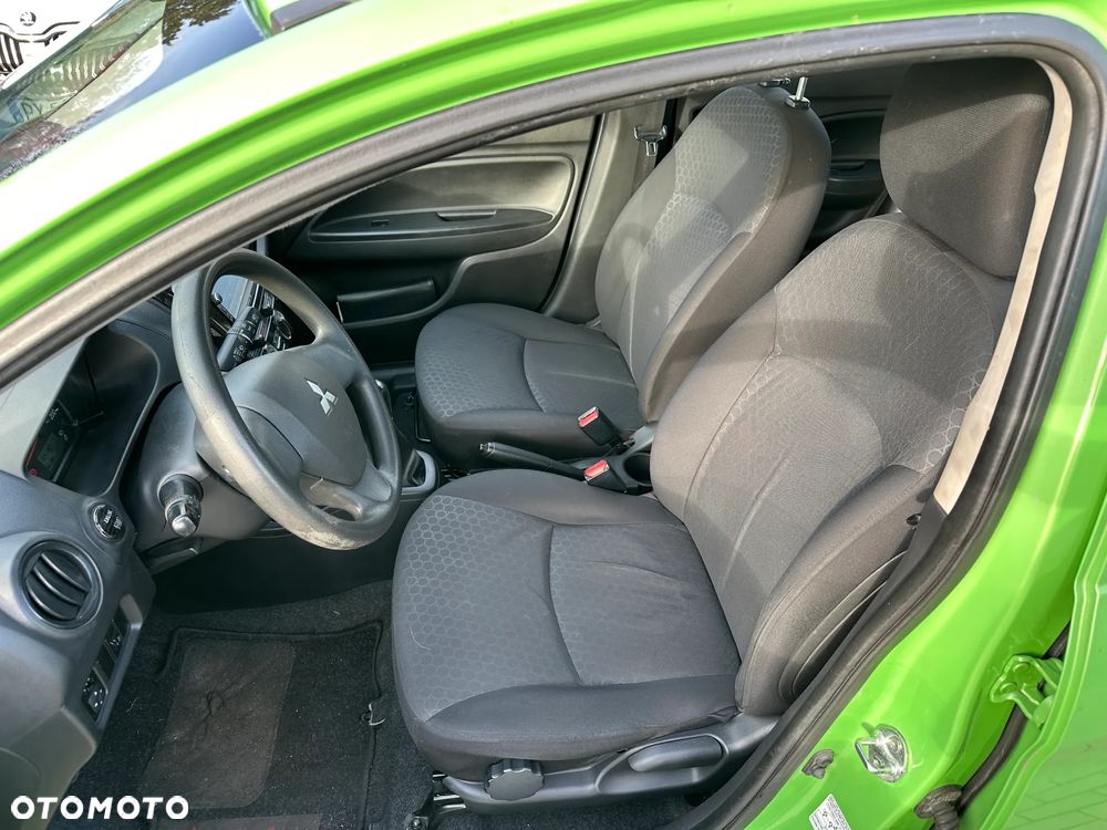 Mitsubishi Space Star - 19