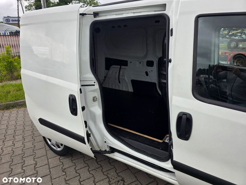Fiat Doblo - 19