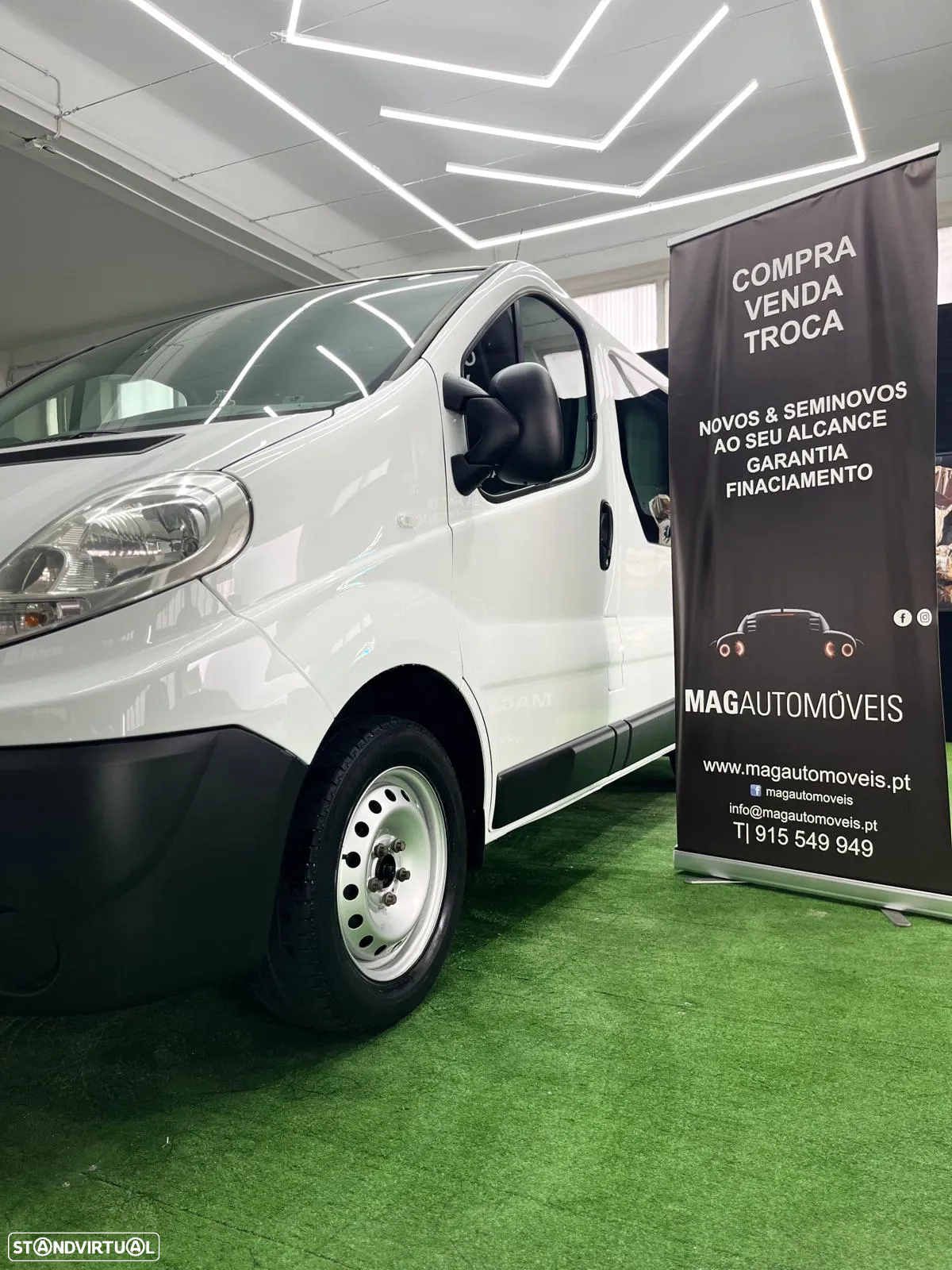 Renault Trafic 2.0 dCi 115 Privi. Luxe - 5