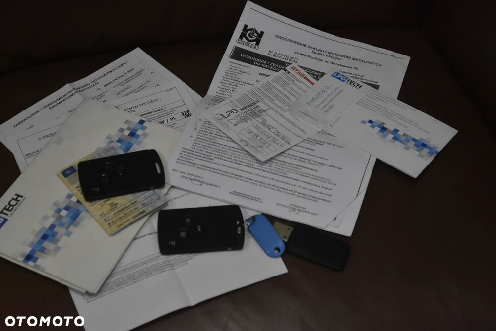 Renault Megane 1.6 16V Color Edition - 17