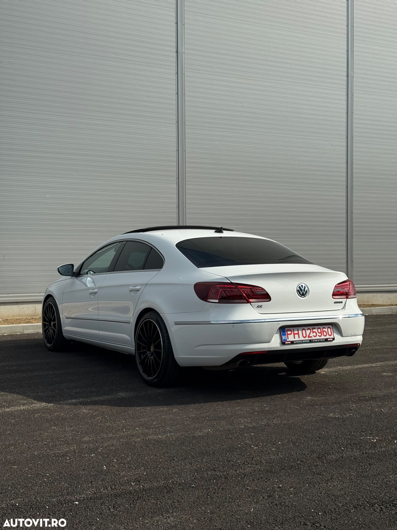 Volkswagen Passat CC 2.0 TDI 4Motion BlueMotion Technology DSG - 10