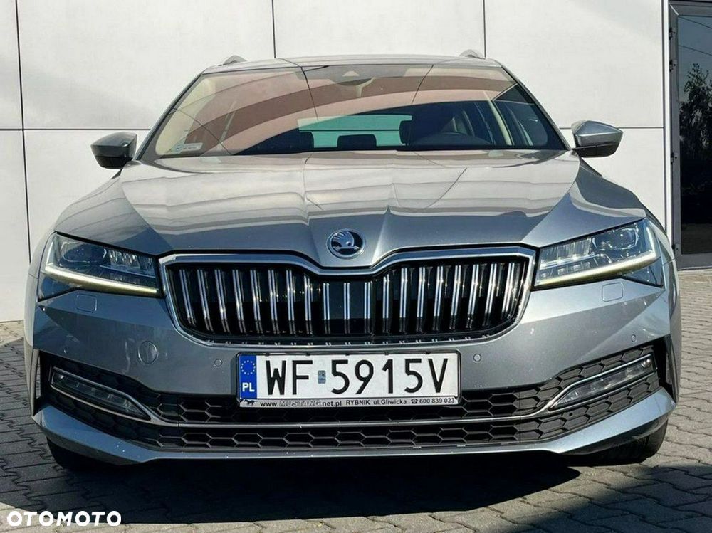 Skoda Superb 2.0 TSI L&K DSG - 3