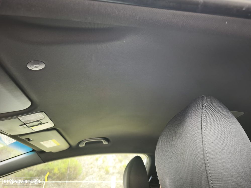 Kia Ceed S Coupé 1.6 CRDi TX - 24