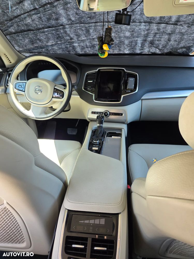 Volvo XC 90 D5 AWD Momentum - 15