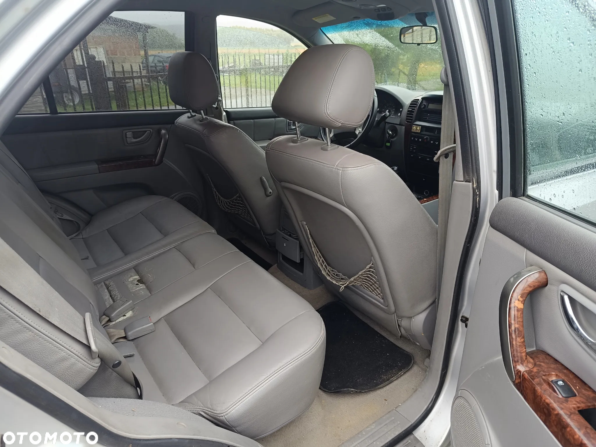 Kia Sorento - 12