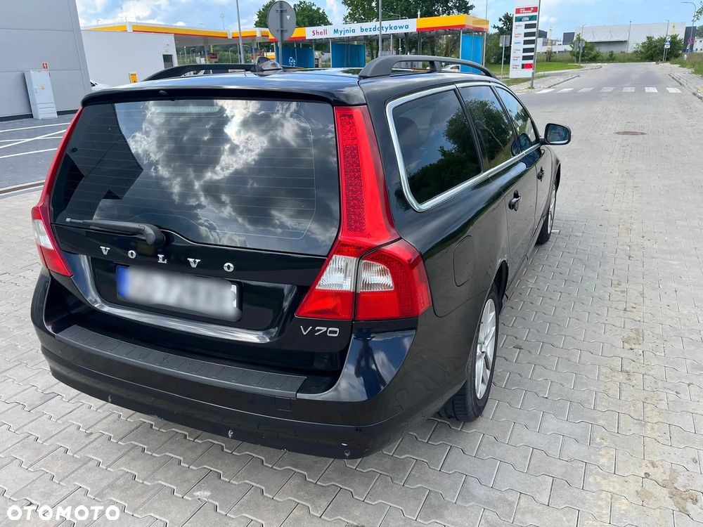 Volvo V70 2.0D Momentum - 4