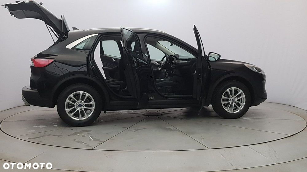 Ford Kuga - 12