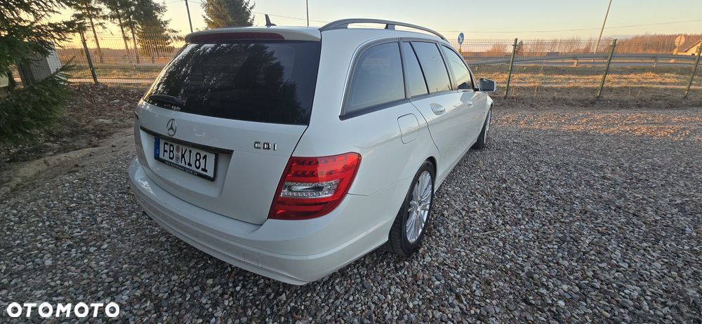 Mercedes-Benz Klasa C 220 CDI BlueEff Classic - 3
