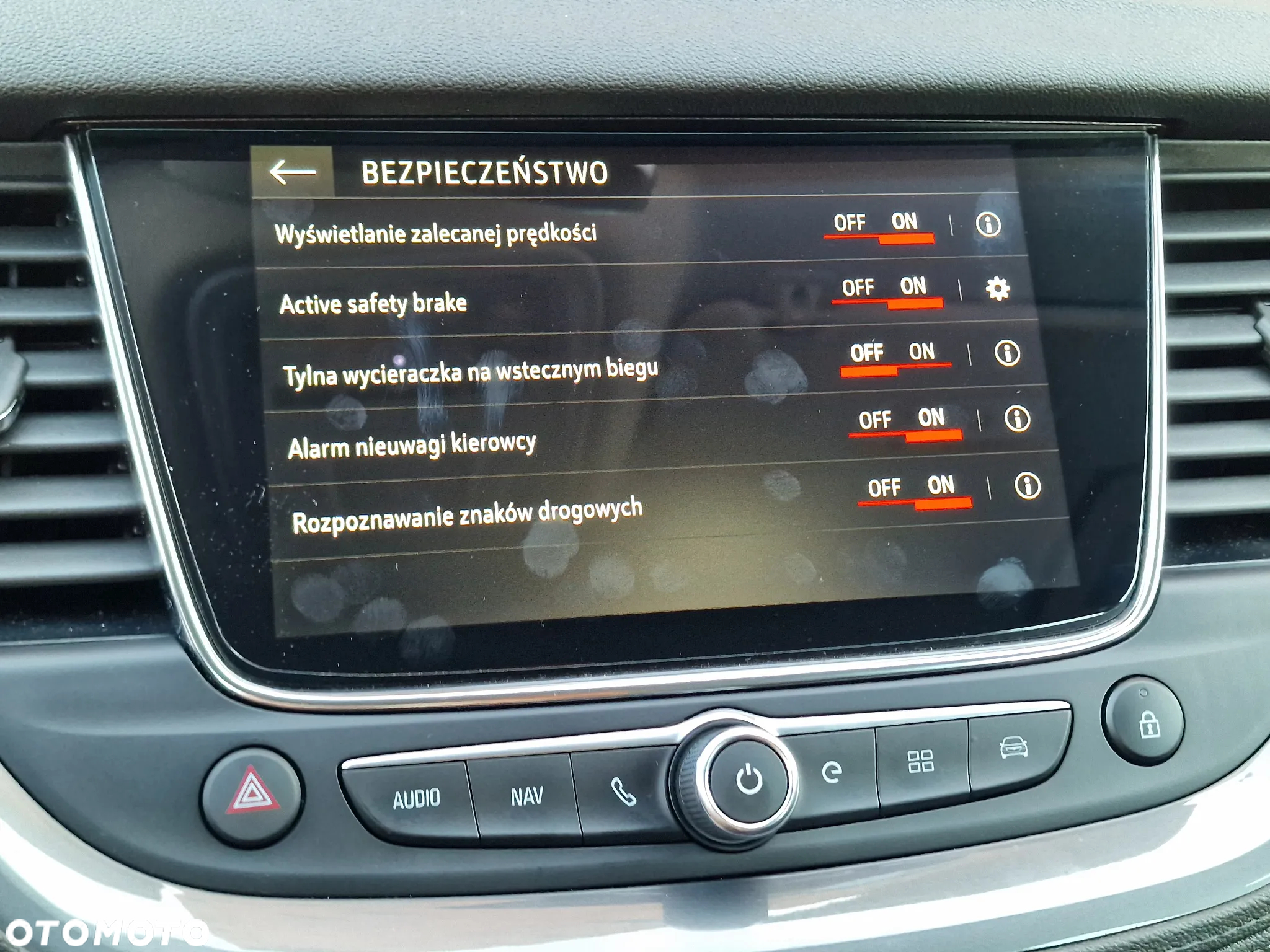 Opel Grandland X 1.6 T PHEV Edition Business - 33