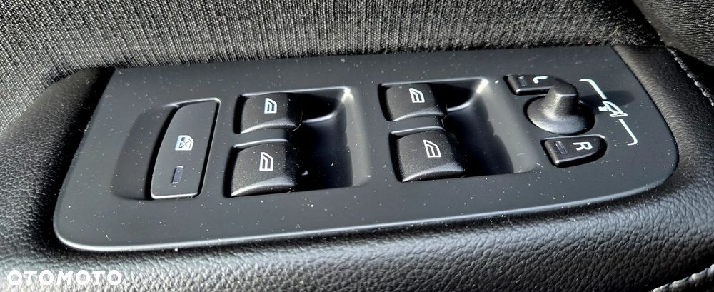 Volvo V60 B3 B DKG RDesign - 30